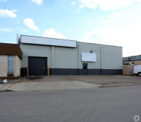 Retail / Industrial Investment building for Sale