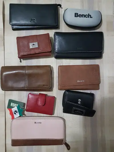 lot of 10 Roots wallets black brown pink grey listing 4, View more