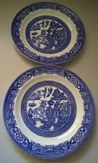 Blue Willow Wood & Sons Woods Ware 8" Luncheon/ Salad Plates