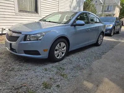 2012 Chevrolet Cruze LT Turbo – Only 106,000 km – $6,750 For sale is our 2012 Chevrolet Cruze LT Tur...