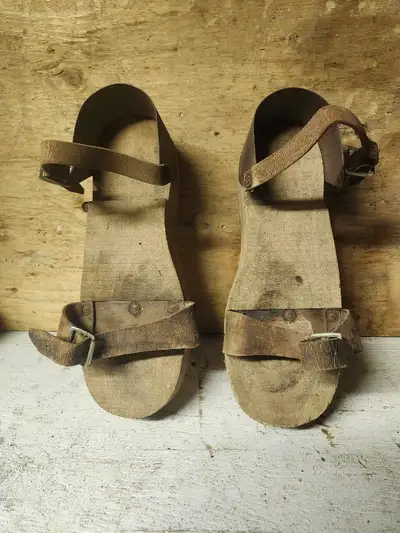 Vintage wooden Asphalt shoes, View more