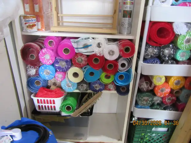 Assorted Home Items and Decor in Multi-item in Oshawa / Durham Region - Image 6
