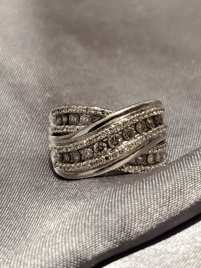 Ladies Swirl Design Dress Ring, View more