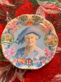 Queen Elizabeth the Queen Mother plate and mug