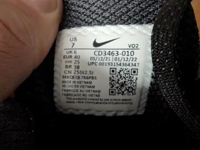 Chaussures d'haltérophilie/ Weightlifting shoes in Men's Shoes in City of Montréal - Image 4