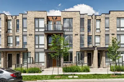 This stylish, modern, and luxurious 3-bedroom townhouse is located within walking distance of Yorkda...