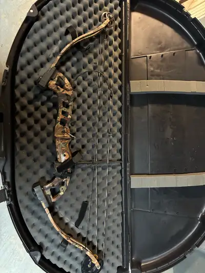 Jennings Buckmasters Compound Bow, View more