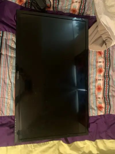 Pick up only No tv stand (was used for a with a mount) No remote Near perfect condition No problem w...