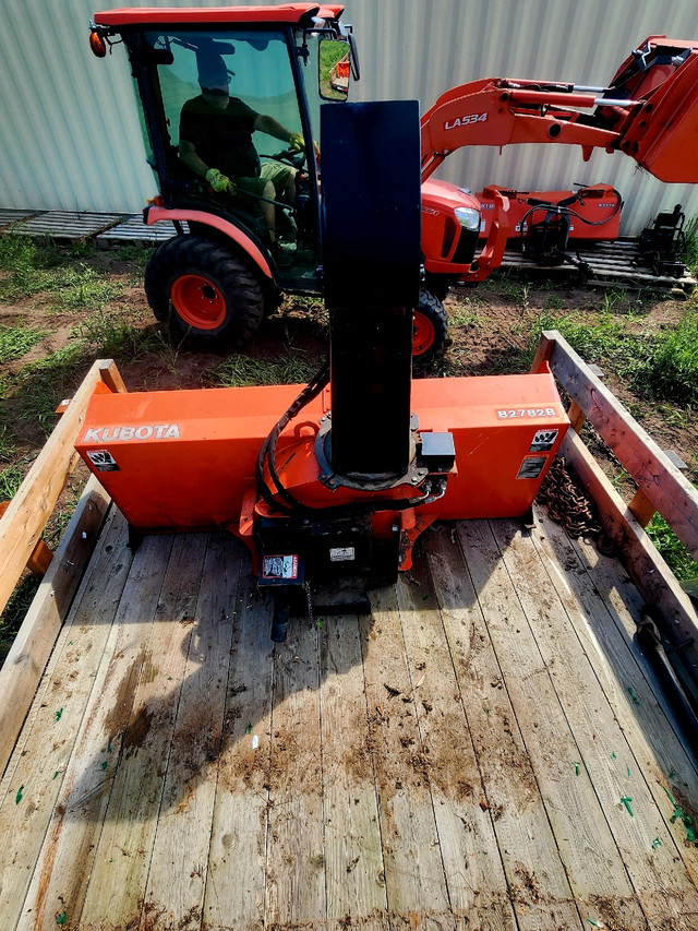 Kubota B2782B Snowblower Attachment Other Red Deer Kijiji