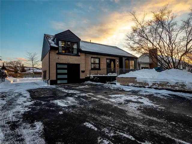 4 Bed + Den | 2 Bath | Upper Unit for Rent – 181 Thorold Rd
