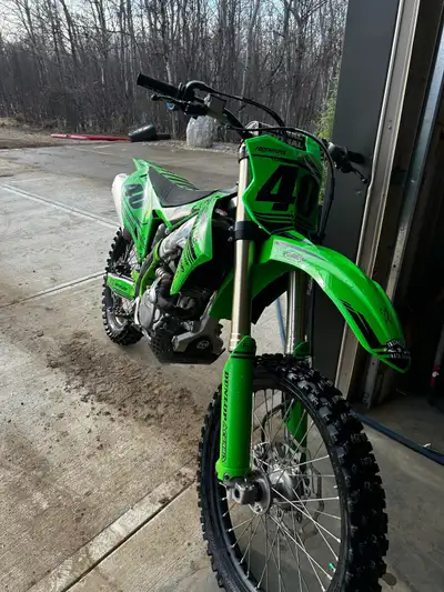 2023 kx250f 59.1hrs New chain tire,front and rear sprocket.3 hours of use on the chain and sprockets...