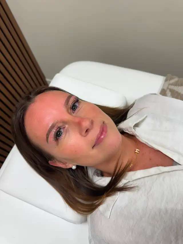 OMBRE BROWS / OMBRE POWDER