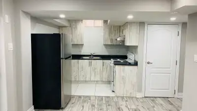 basement for rent in Erin mills Mississauga