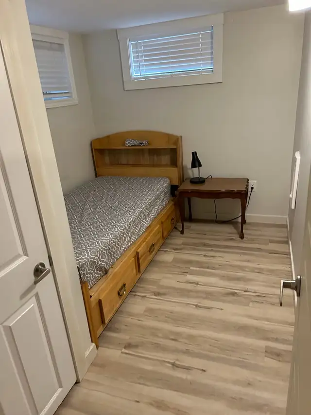 2 bedroom - Near campus in Long Term Rentals in Fredericton - Image 7