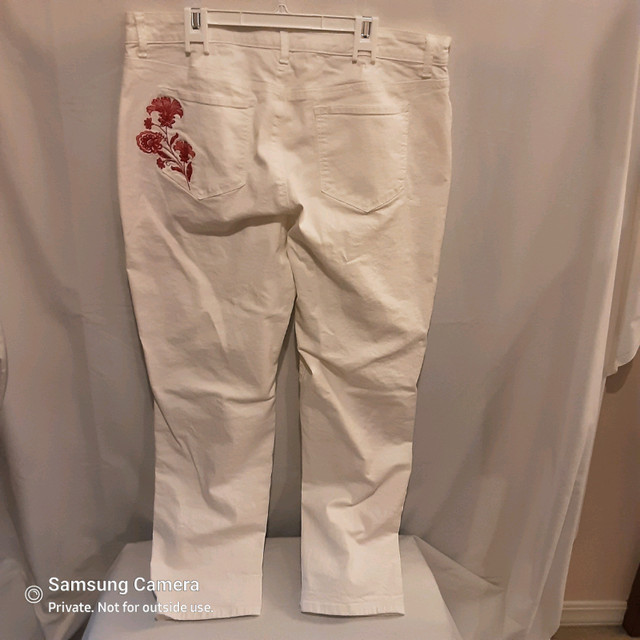 Women's Style & Co white cotton pants w/red embroidered flowers in Women's - Bottoms in Calgary - Image 4