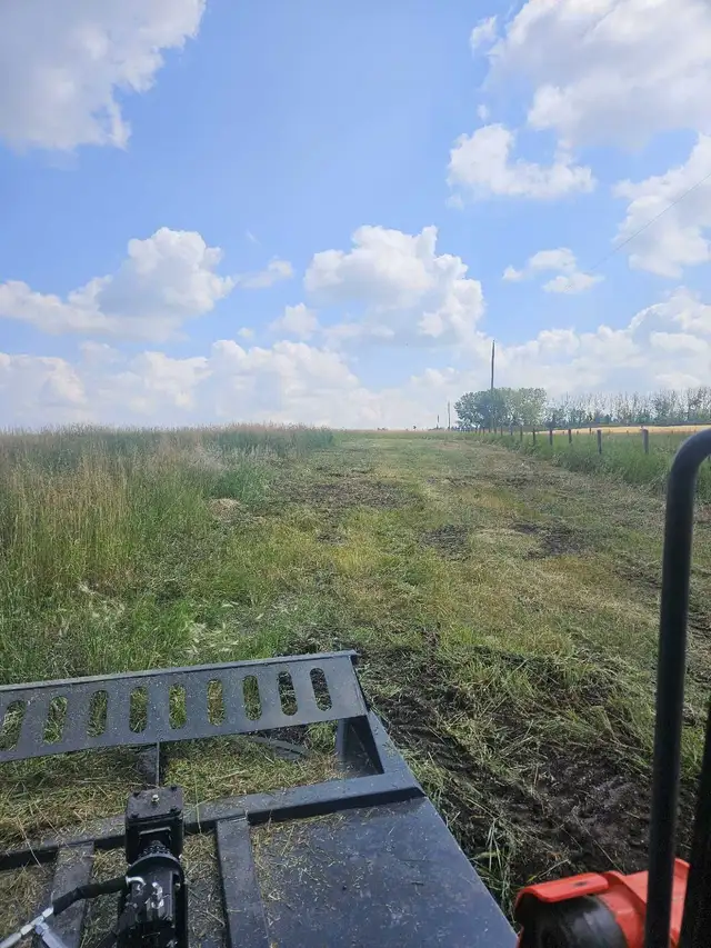 Skidsteer Owner/Operator in Other in Calgary - Image 7