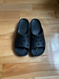Crocs women's black size 8 worn inside the house only 