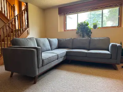 Brand new sectional from the brick. Doesn’t fit our area and the color is not what I expected. It’s...
