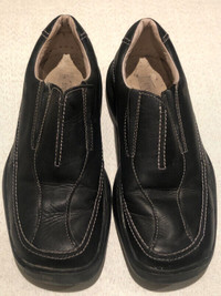Men’s shoes black leather Steve Madden Size 7.5.