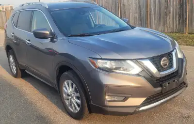 SELLING OUR NISSAN ROGUE. BOUGHT A NEW VEHICLE NO SELLING ARE ROGUE. RUNS AND RIDES LIKE NEW. VERY C...