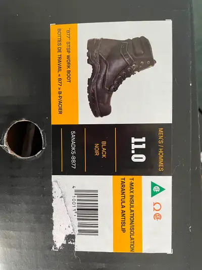 I am selling 3 pair of work boots that have not been worn and still in boxes. They are size 11 and 1...