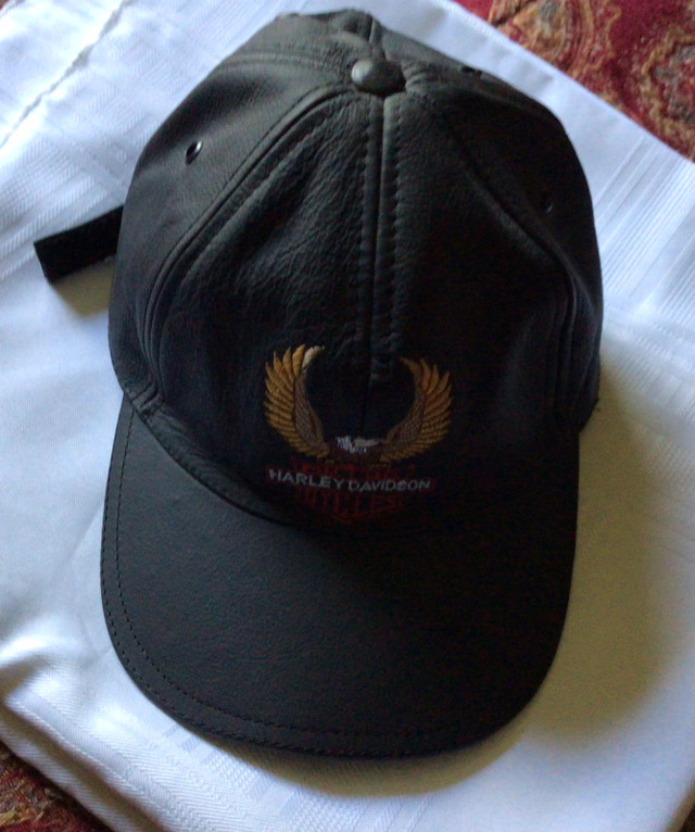 Leather Harley Davidson cap in Men's in Thunder Bay