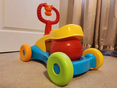 PLAYSKOOL BOUNCE AND RIDE LIKE NEW Condition ***Batteries included*** ***Air can be added to ball as...