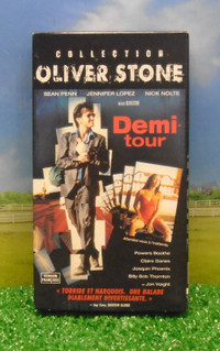 Demi Tour / VHS