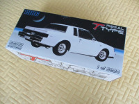 1/18 GMP Limited 82 - 87 Buick White Regal T Type Grand National
