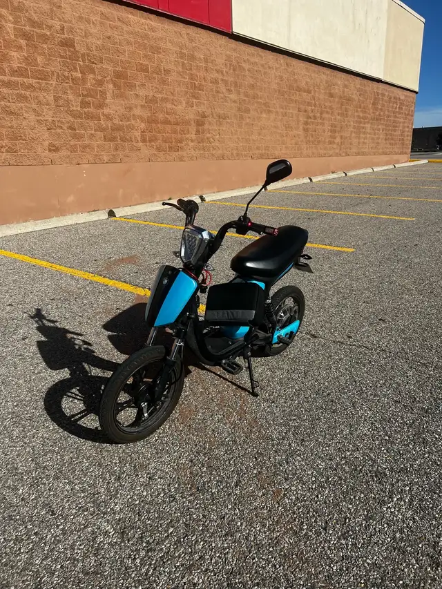 Emmo Urban T in eBike in Kitchener / Waterloo - Image 2