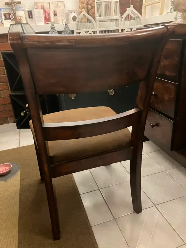 Dinning Room Chairs in Dining Tables & Sets in Markham / York Region - Image 4