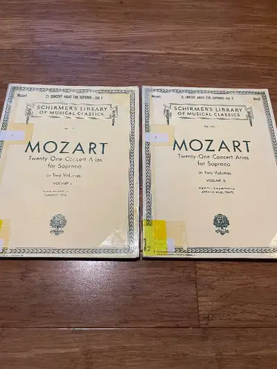 Mozart - Twenty-one concert arias soprano : partition musique., View more