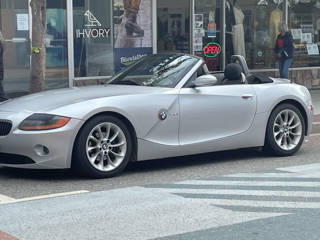 2003 BMW Z4 in Cars & Trucks in Vernon - Image 3