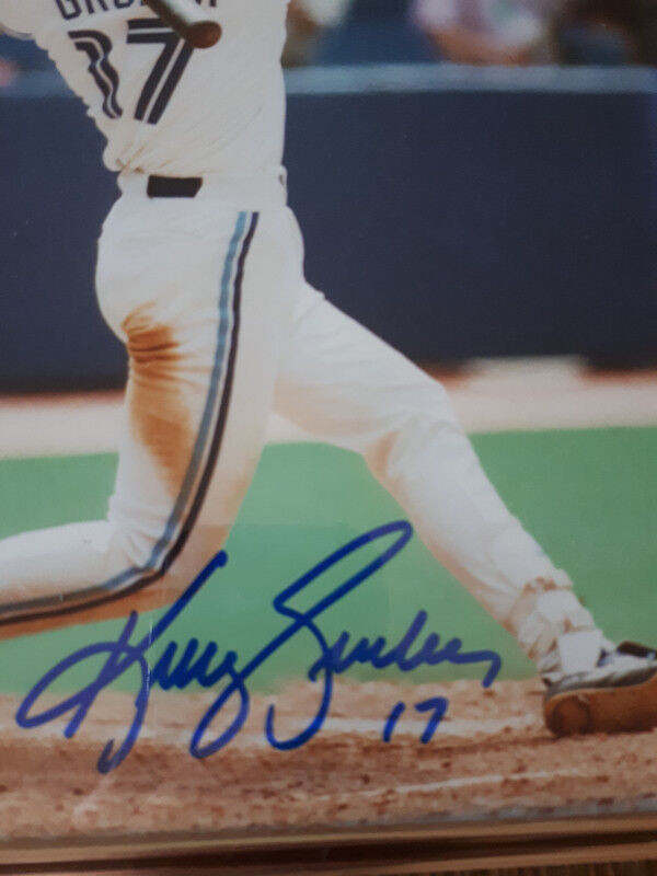 Toronto Blue Jays Legends Autographed 8x10 Photos in Arts & Collectibles in Victoria - Image 2
