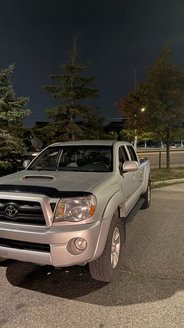 2008 Tacoma 4*4 with safety certificate  in Cars & Trucks in Mississauga / Peel Region - Image 4