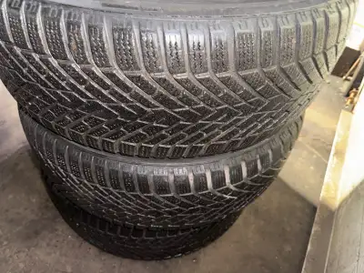 I am selling my Pirelli winter tires, used for one season only, still in very good condition and goo...