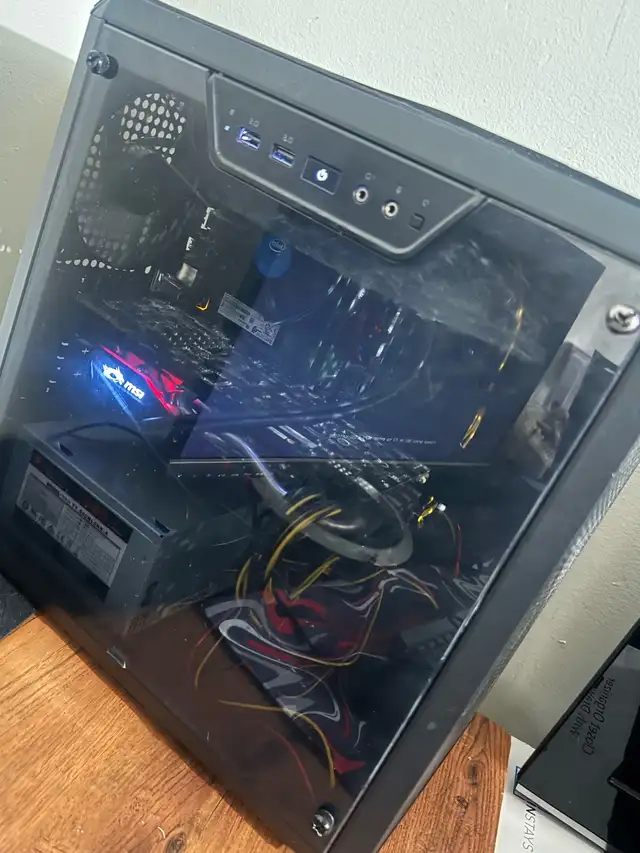 computer desktop setup in Desktop Computers in Delta/Surrey/Langley - Image 3