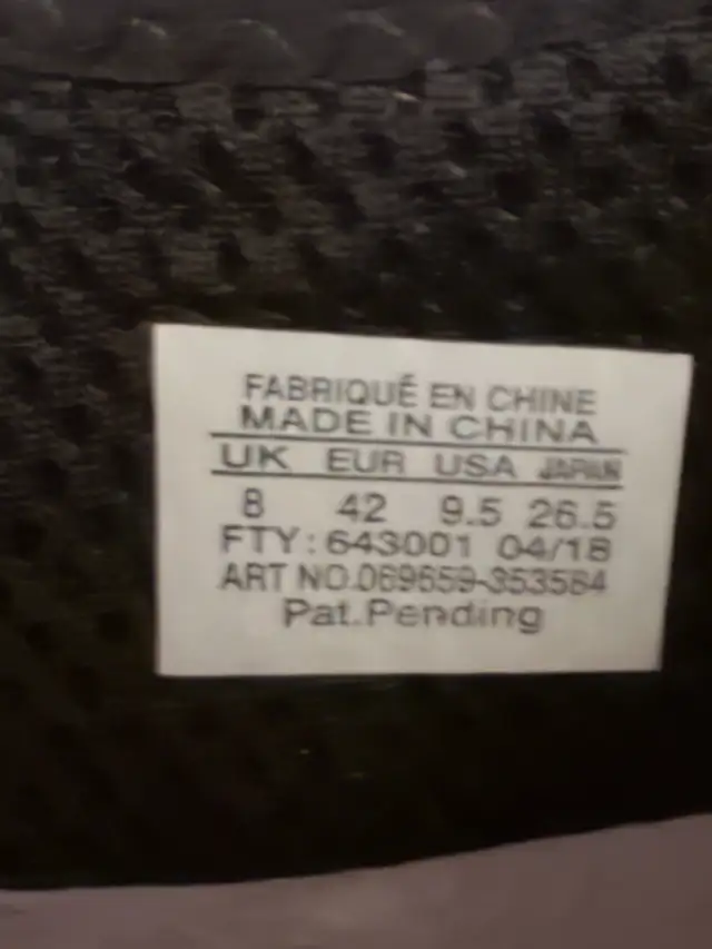 Salomon Wings Sky GTX Hiking Shoes - Men's 9.5 / Women's 11 in Men's Shoes in London - Image 4