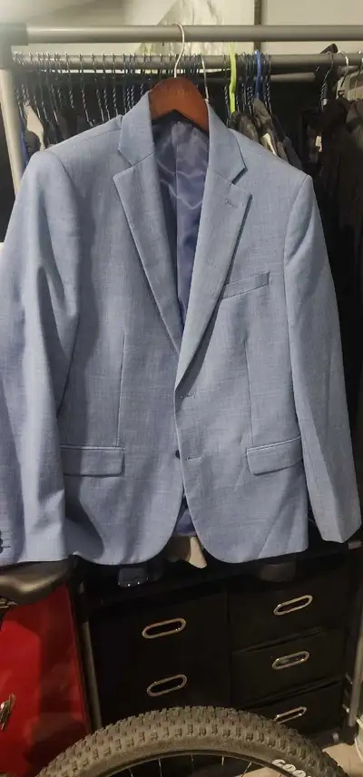 Blazers, Vestons, Suits, View more