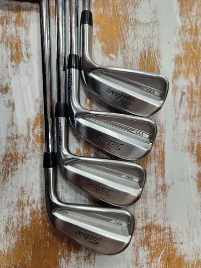 Titleist T100/T150 4-PW Modus 120x, View more