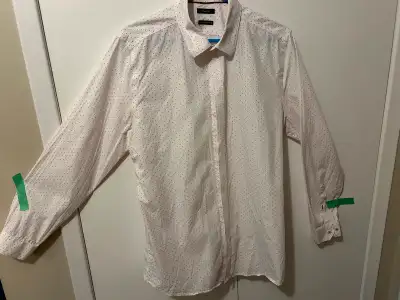 Men’s dress shirt $15 large 100% cotton slim fit shirt - 16-16 1/2” by RW & Co white with tiny burgu...