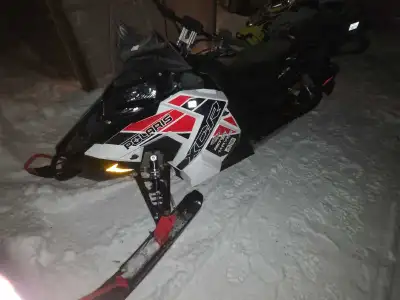 2019 Polaris XCR 850 137 switchback with only 7800km not miles. New sliders temp sensor and valve re...