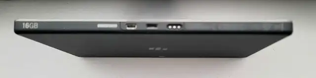 BLACKBERRY PLAYBOOK 16G WI-FI 7 INCH in iPads & Tablets in Barrie - Image 6