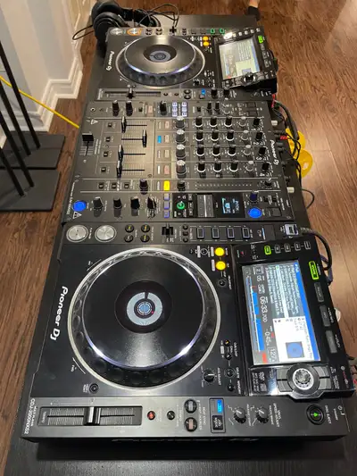 Cdj2000NXS2 & DJM900NXS2 for sale , View more