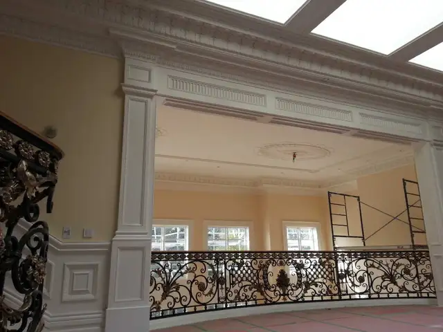 Plaster Crown Moulding541162307825838087