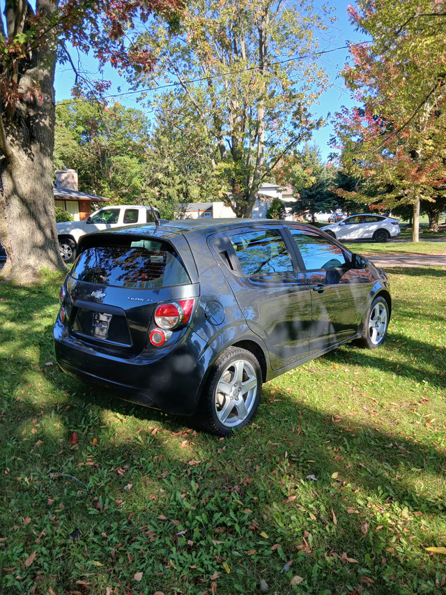 2014 CHEVROLET SONIC LT 1.8(GREAT SHAPE)WHITBY in Cars & Trucks in Oshawa / Durham Region - Image 4