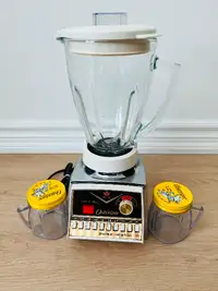 Vintage Oster Osterizer Blender with Mini Blend Containers