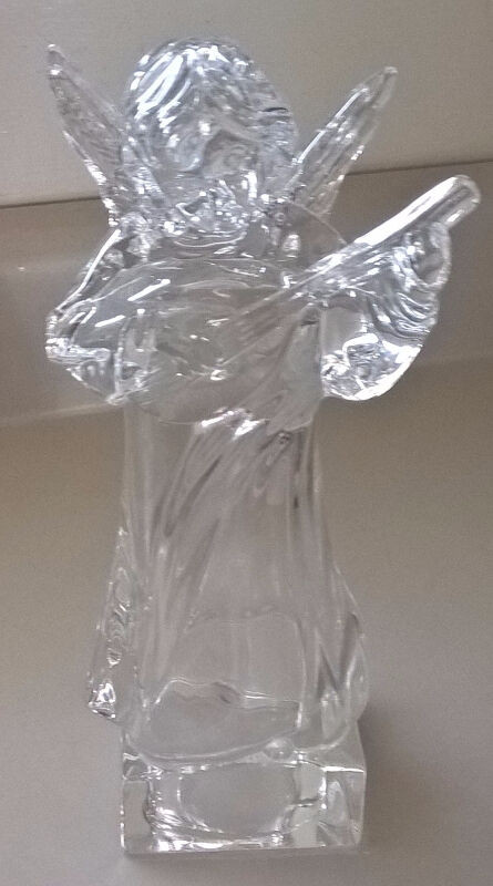 Mikasa Herald Collection - Angelic Mandolin Figurine dans Art et objets de collection  à Région d’Oshawa/Durham