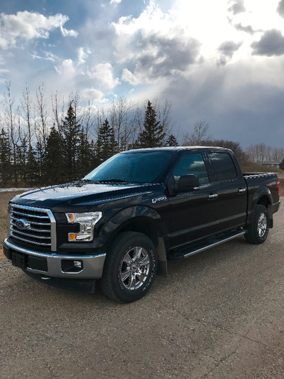 2018 Ford F-150 XLT XTR 5.0 L SUPERCREW 4x4 ONE OWNER