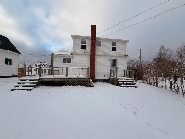 2 Bed 1 Bath Home in Miscouche, PE - 10 minutes from Summerside